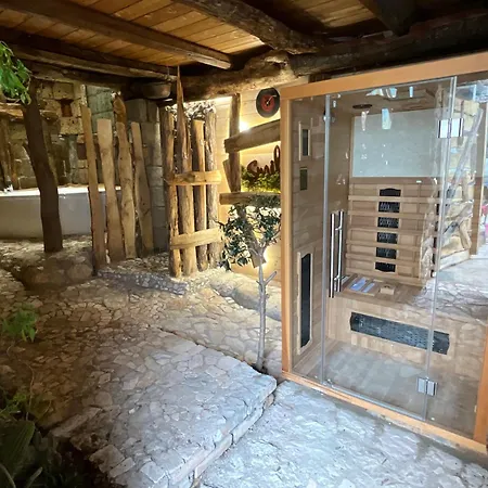 Lodge Eva's Tree House By Elaisa *